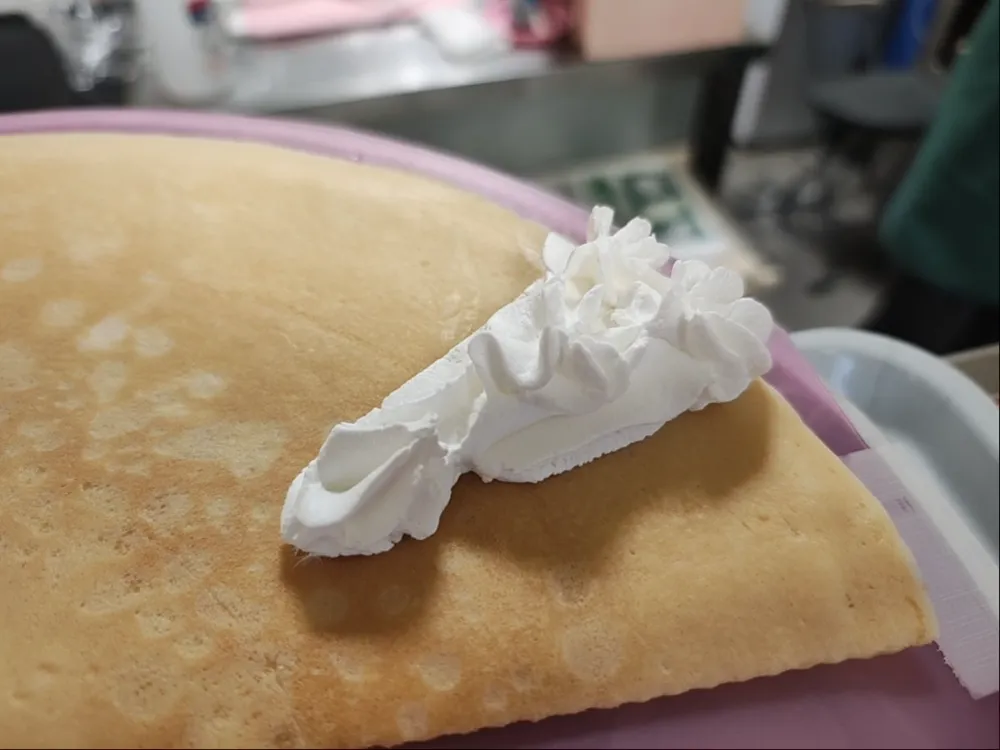 ホイップクリームクレープ