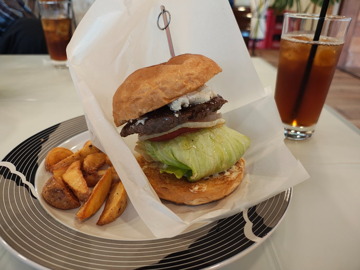 KUMA BURGER 1